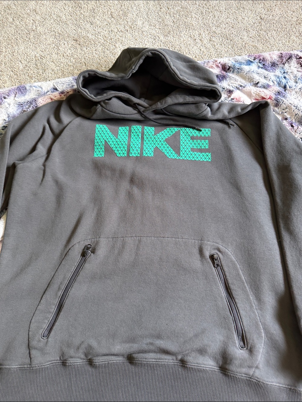 Nike Men's Gray Hoodie with Teal Logo Print